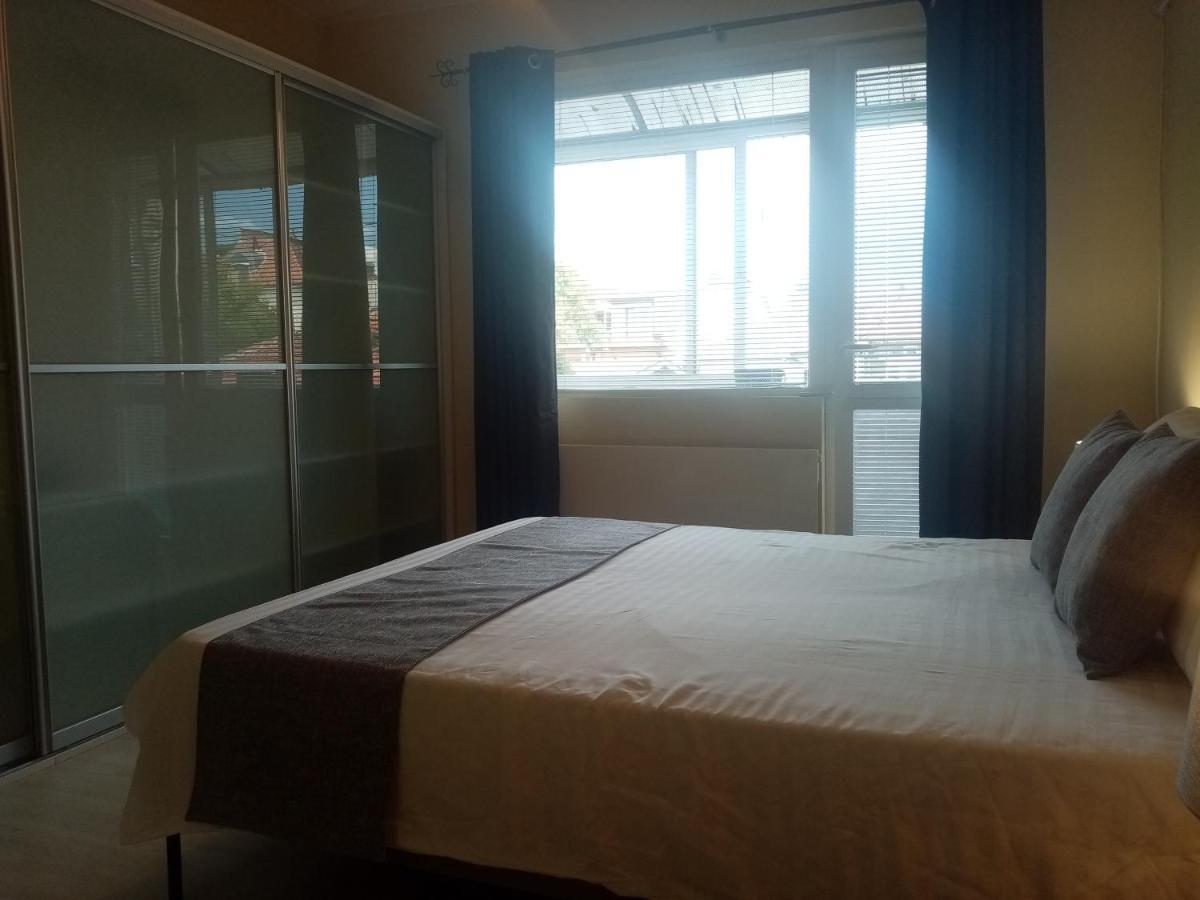Spacious Apartment "Sunny Sofia" In The Heart Of Varna City 外观 照片